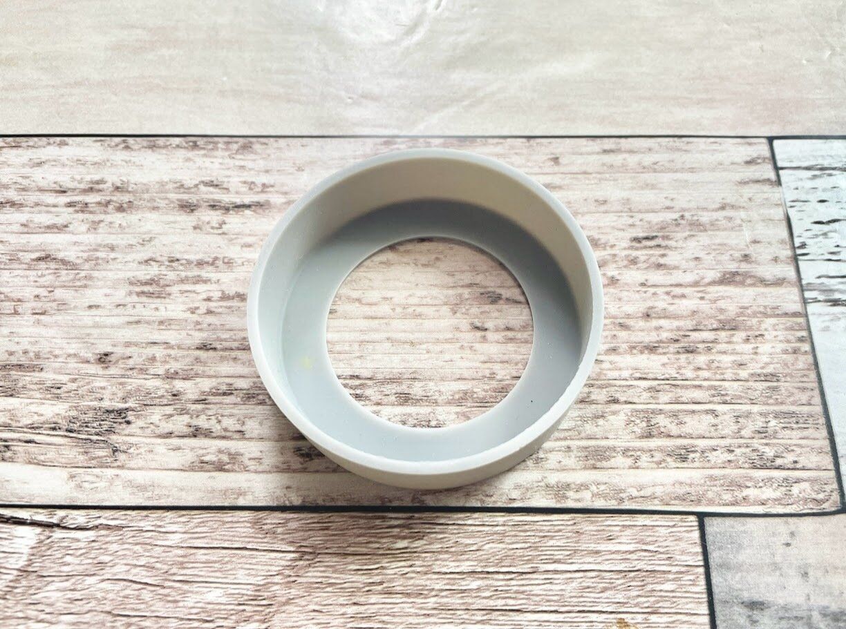 【セリア】ただの「輪っか」じゃない！子どもの持ち物を守ってくれるアイテムが便利！