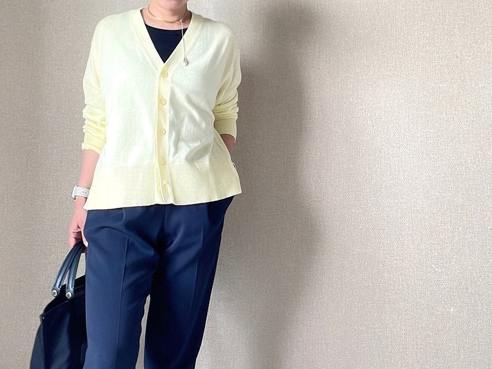 40代　カーディガン