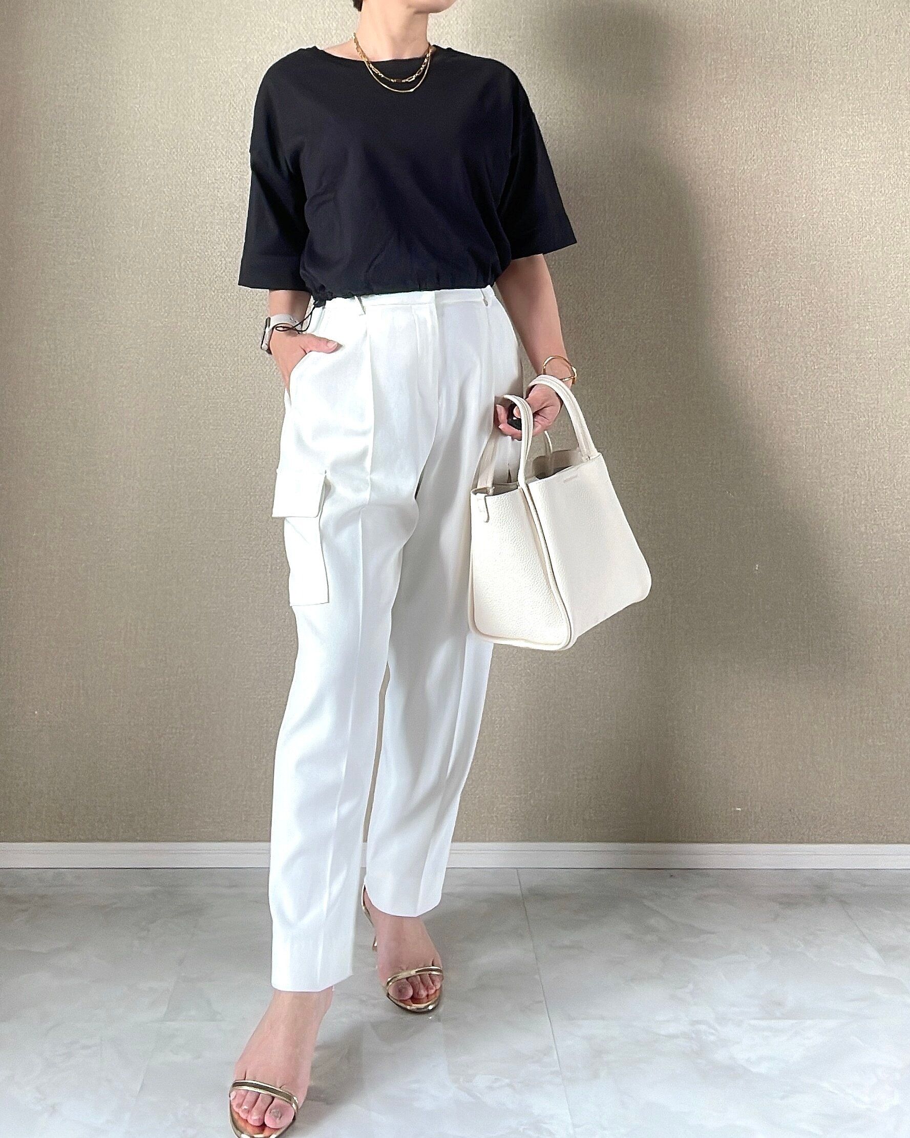 GU 40代も着れるTシャツ