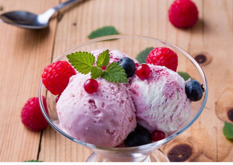 アイスで老けない！美肌になる!?トッピングと食べ方のコツ