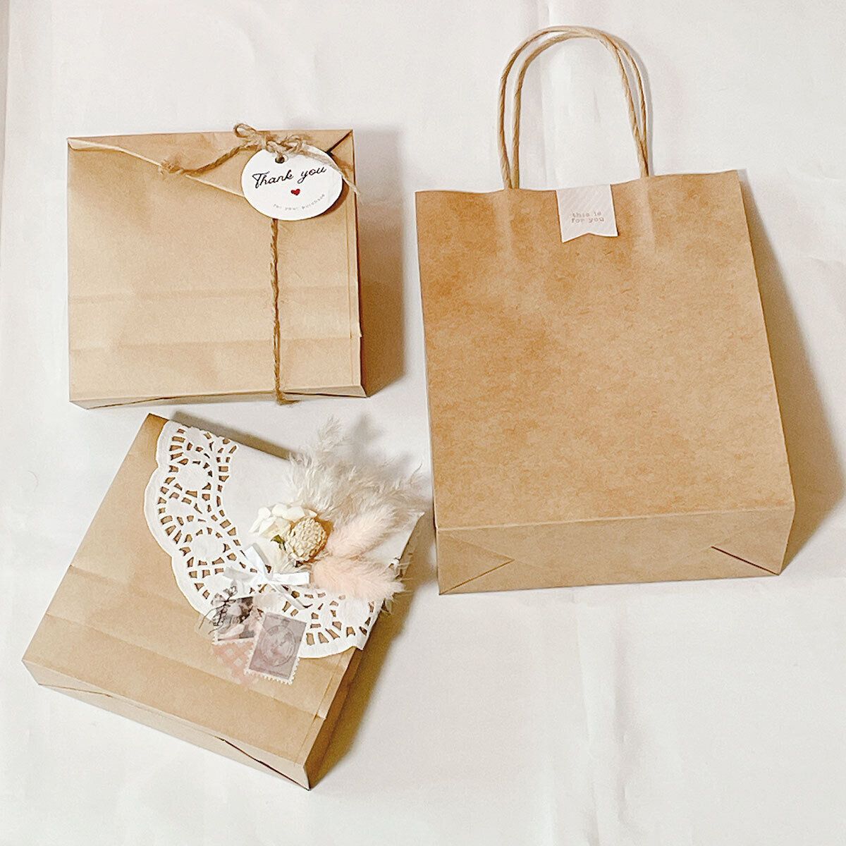 クラフト袋でナチュラルなイメージ