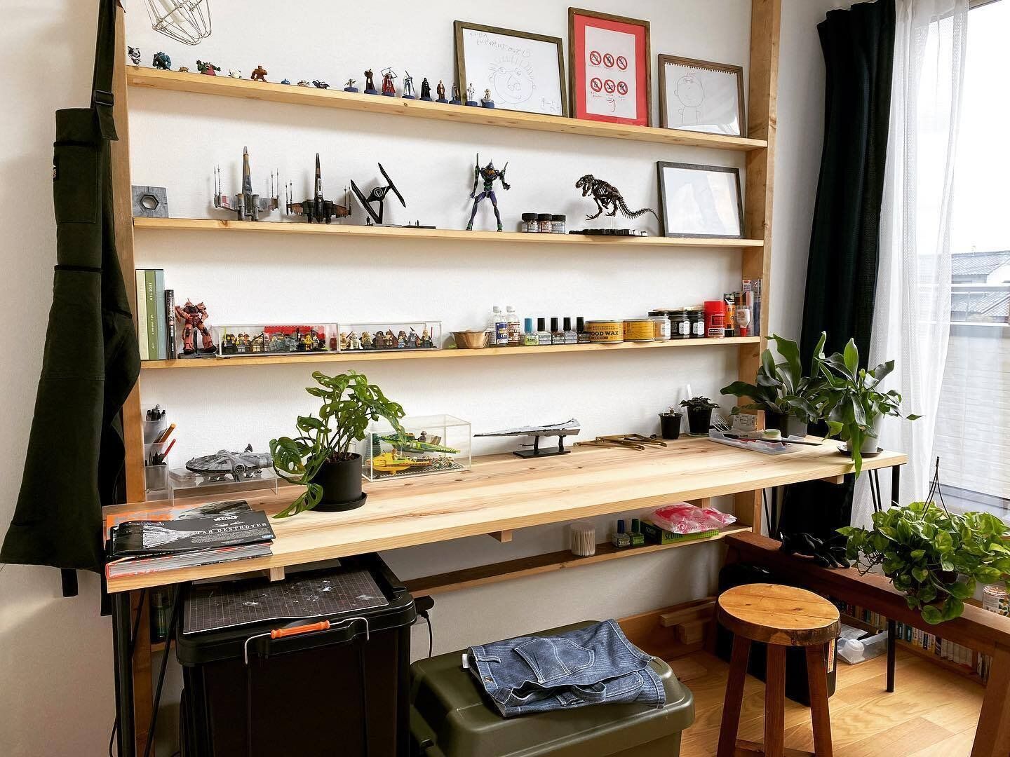 ディアウォール（R）棚は趣味部屋づくりにも活躍