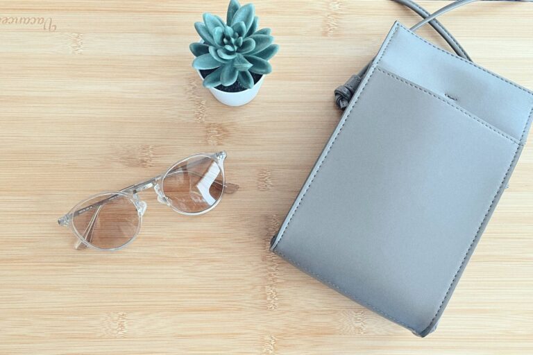 【これが2,000円⁉︎】サングラスデビューにおすすめ！UNIQLOの『ボストンコンビサングラス』