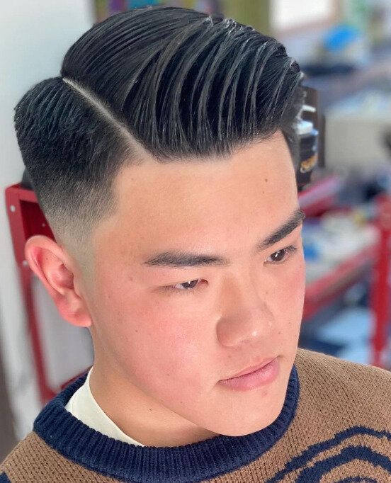 7:3に分けてセットする!男前フェードスタイル