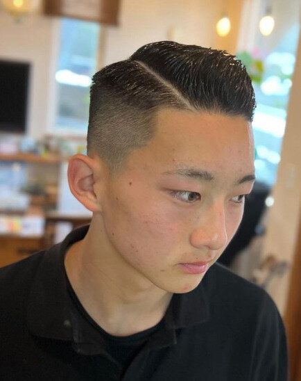 クラシカルな雰囲気がかっこいい!フェードスタイル