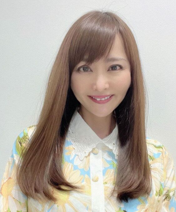 雨の時期でもサラサラの艶髪!ストレートパーマヘア