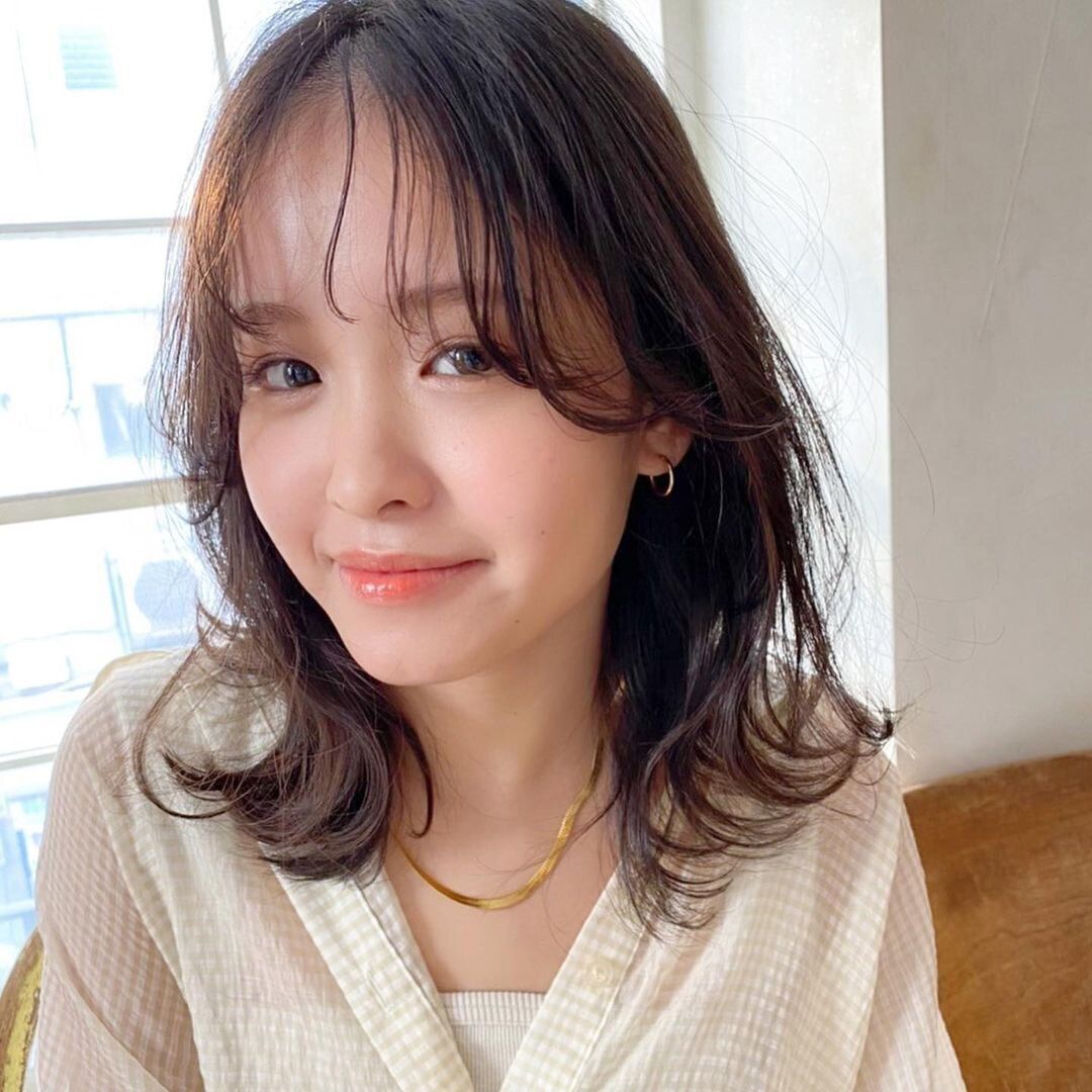 40代女性に人気のセミロング・ミディアムヘア!イマドキ!韓国風くびれヘア
