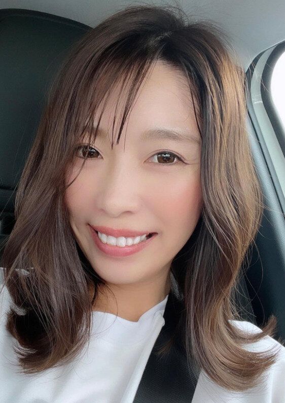 作り込みすぎない!大人可愛いミディアム