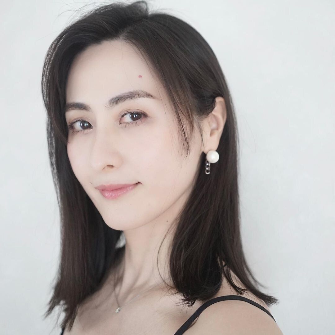 40代女性に人気のセミロング・ミディアムヘア!おしゃれな大人女子はブラックヘア!