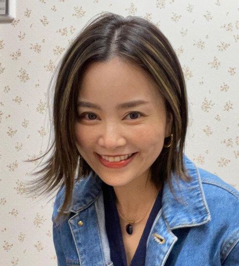 人気のハイライトを組み合わせた切りっぱなしボブ