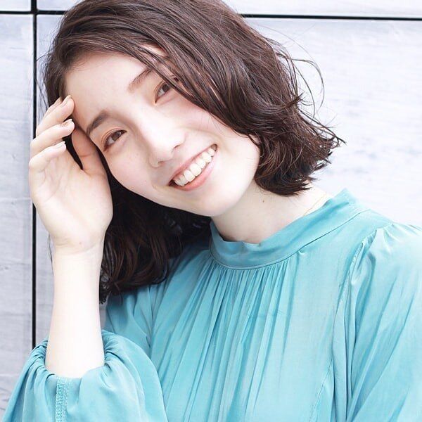 40代女性に似合うボブ!ルーズなパーマならスタイリングもしやすい!