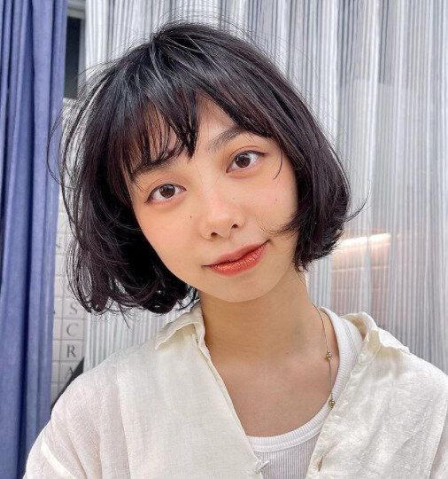 40代女性に似合うボブ!かわいいニュアンスが旬の黒髪ボブ