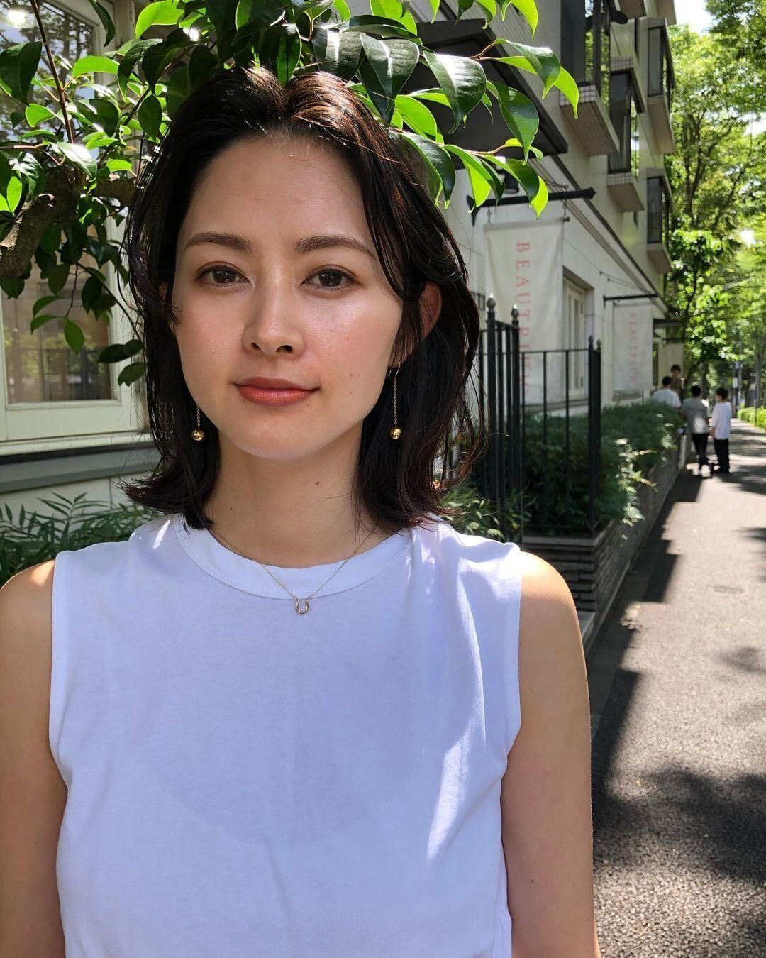 40代女性に似合うボブ!無造作な外ハネがかっこいいクールボブ