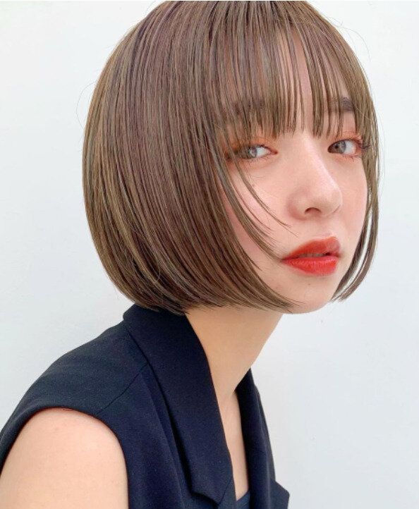 40代女性に似合うボブ。透明感のあるアッシュカラーが旬!ワンレンボブ
