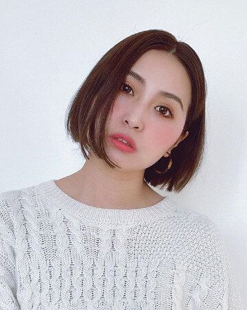 マニッシュに決まる!大人の暗髪ストレートボブ