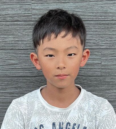頭の形がキレイに見える!小学生ヘア