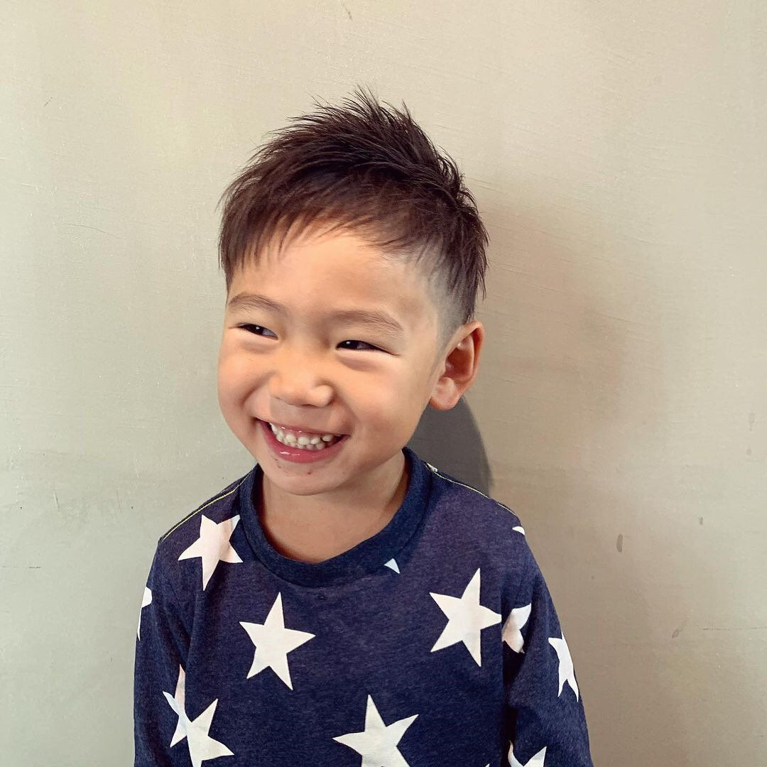 おしゃれ小学生男子の髪型・ヘアカタログ!ちょっぴり背伸びヘアでやんちゃ感アップ!