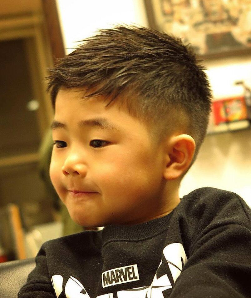 おしゃれ小学生男子の髪型・ヘアカタログ。パパとお揃い!爽やかベリーショート