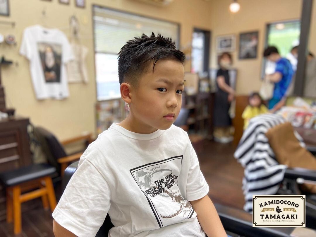 おしゃれ小学生男子の髪型・ヘアカタログ!刈り上げベリーショートで男らしく!
