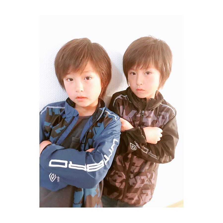 おしゃれ小学生男子の髪型・ヘアカタログ!全体的に軽くしながら長さもキープ