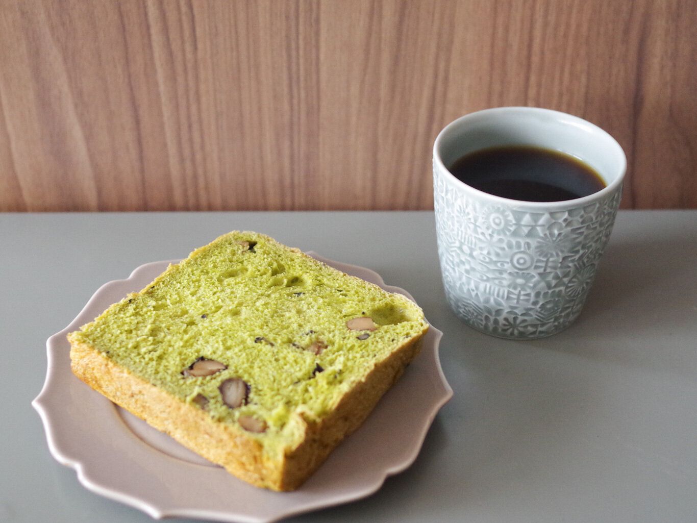 お土産にも!【無印良品・銀座】店舗限定“激レア食パン”を選んでみて