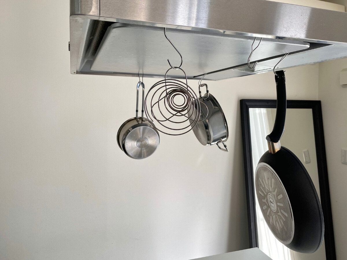 コーヒードリッパーを吊るす