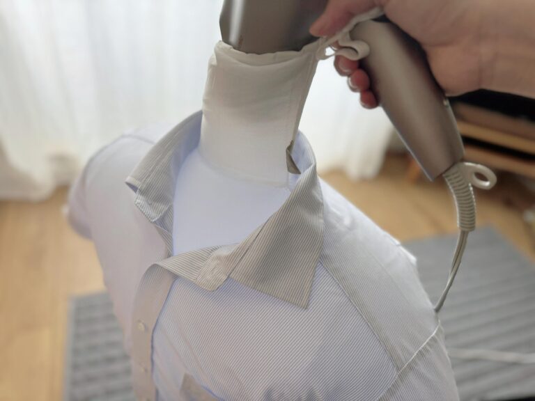 【3COINS】思わずクスッと笑えるシュールな見た目…見つけたらすぐ買って！洗濯物が乾かないときに大活躍のアイテム