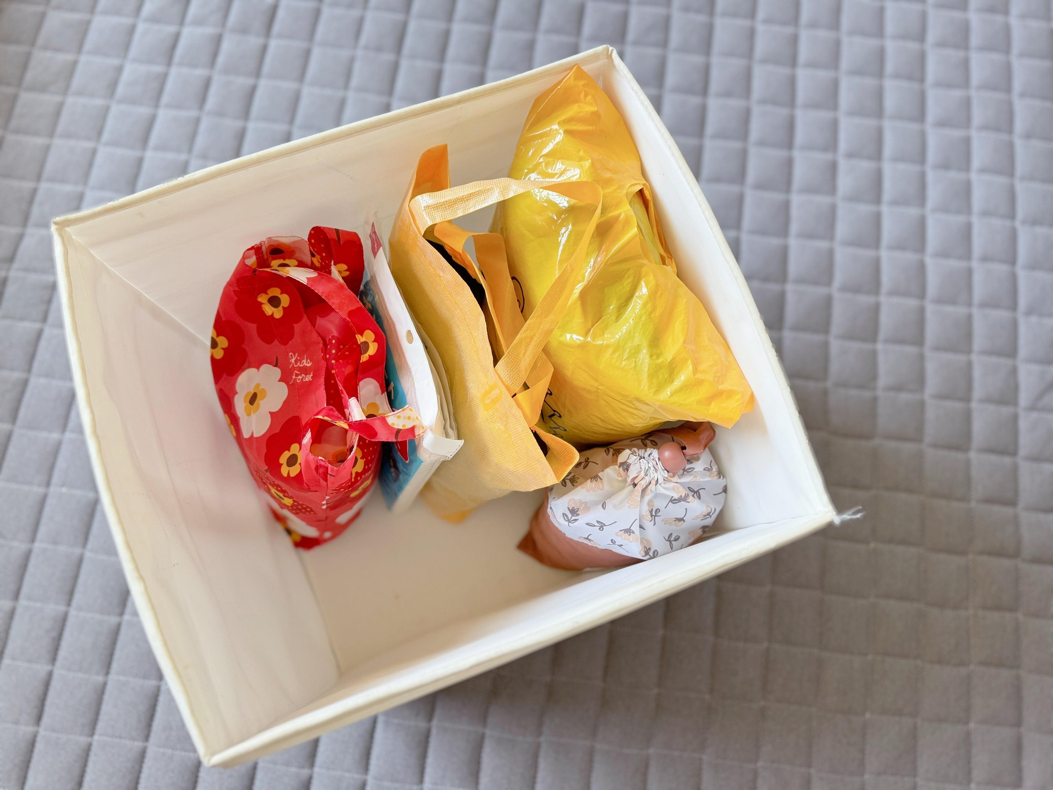 複数のカテゴリを混在させること