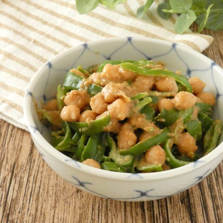 電子レンジで簡単！ピーマンの時短おかず3選