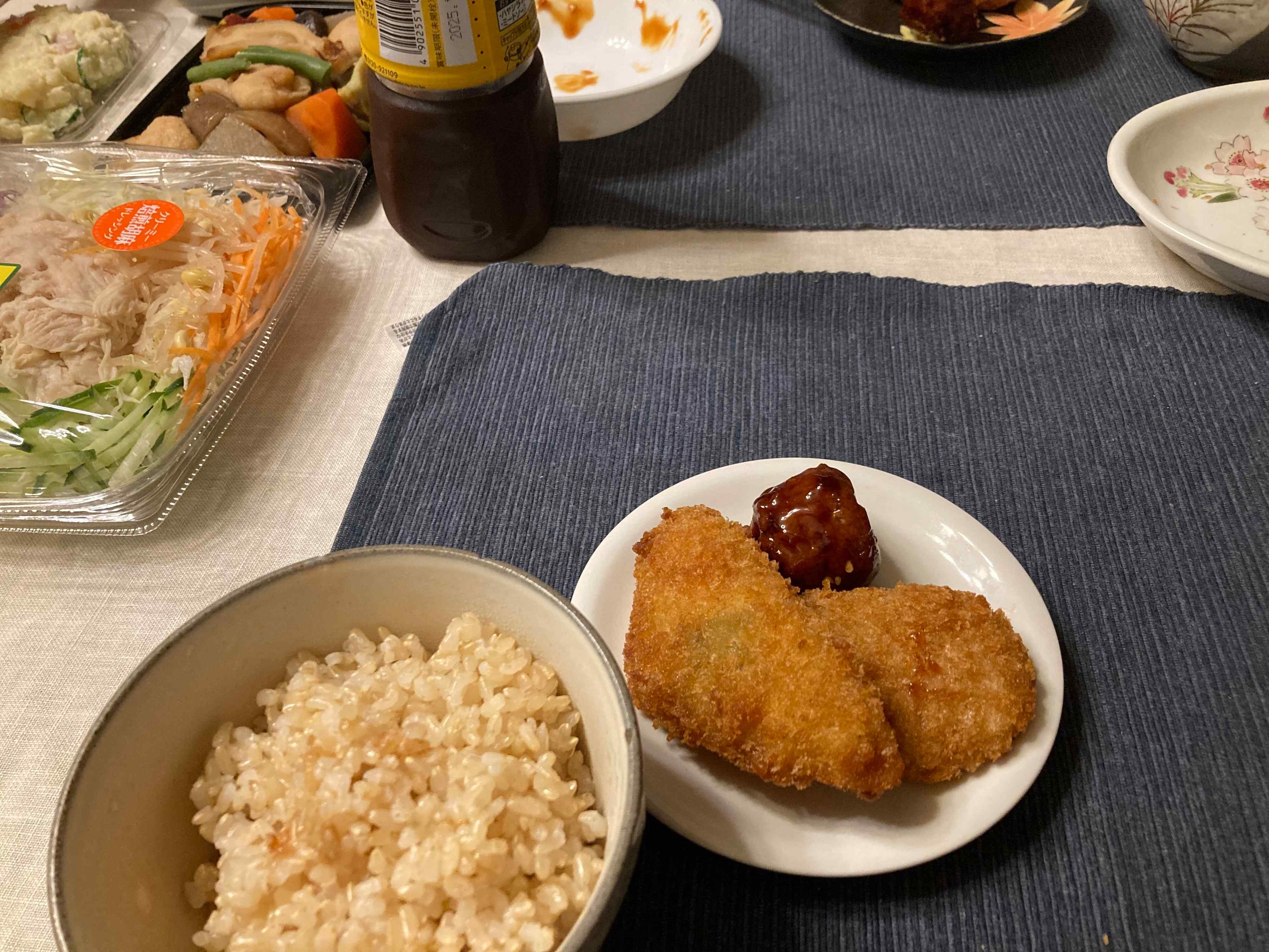 外出帰りの外食はさける