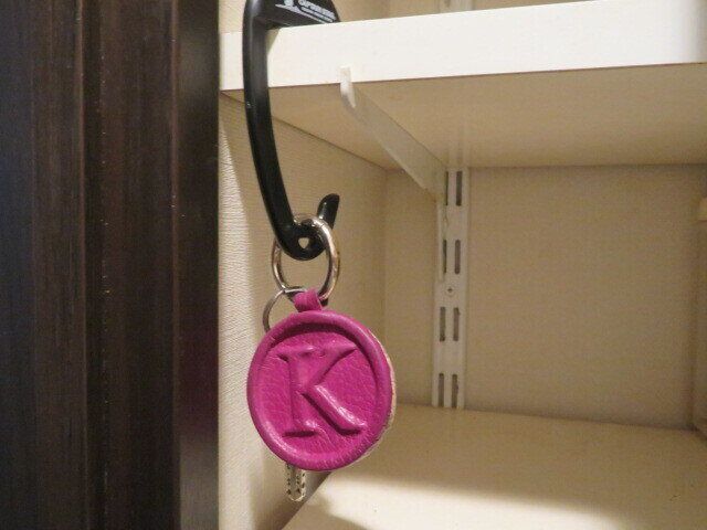 家の鍵もひっかけ収納に