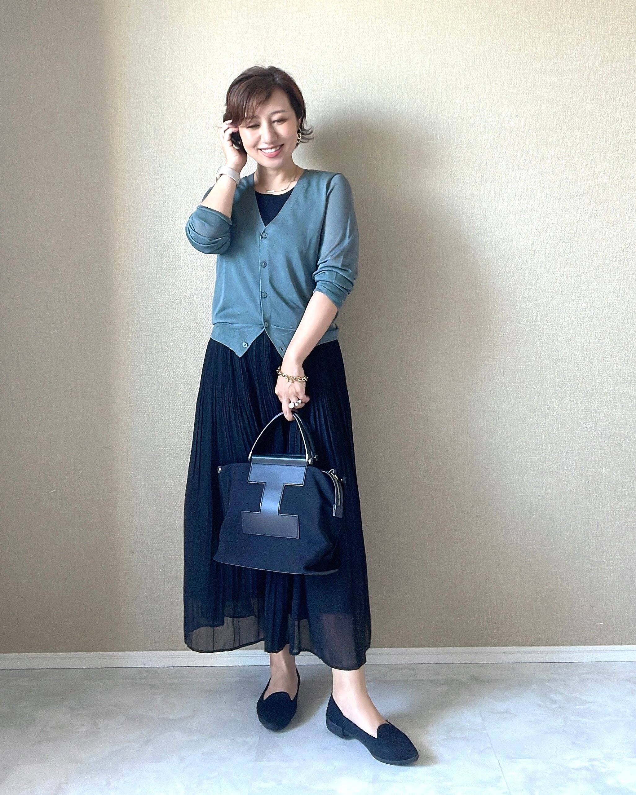 ユニクロ　シフォンスカート