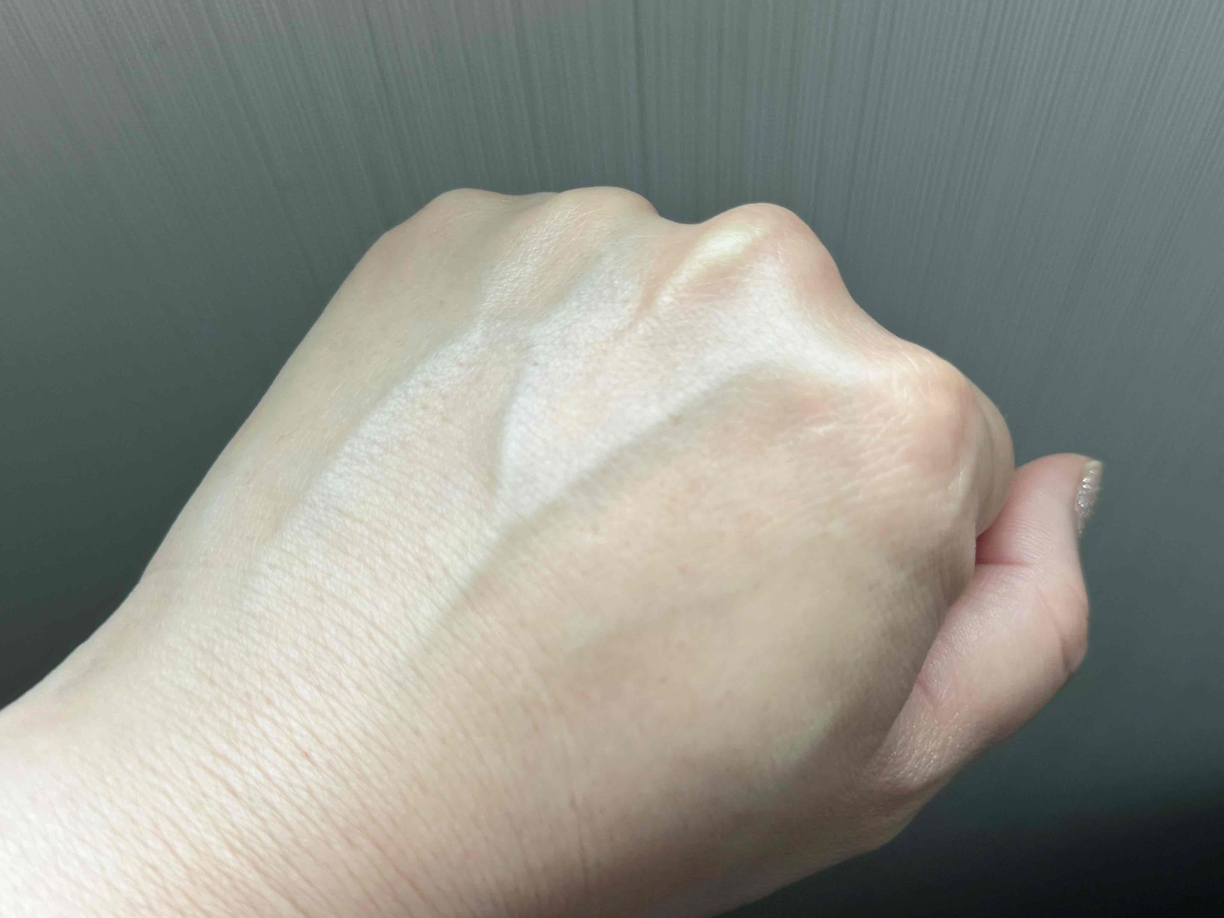 保湿成分入りなのでツヤ感アップ!