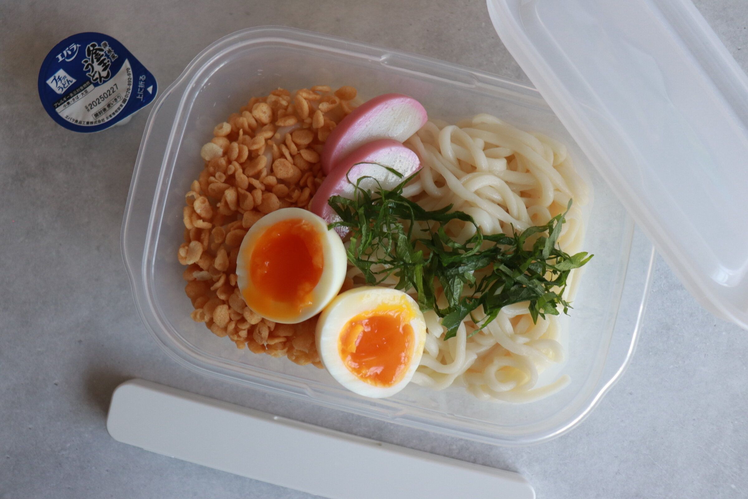 【セリア】暑い日のお弁当に！セリアのタッパーで麺弁当