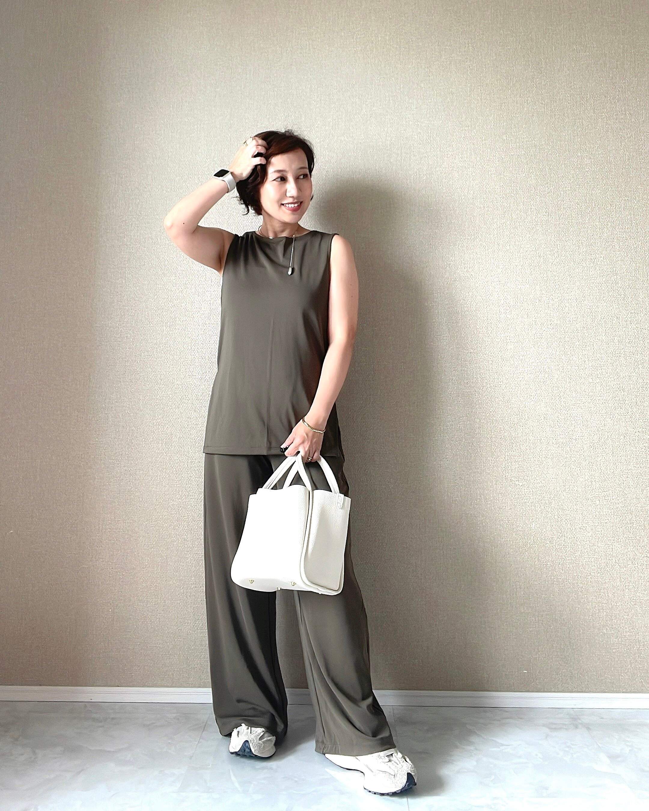 ユニクロ セットアップ