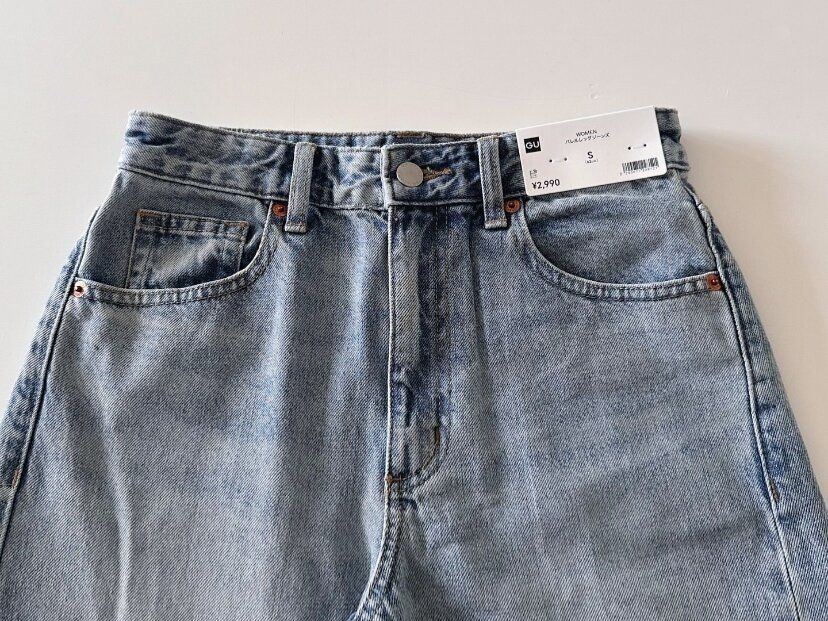 GU　バレルルックジーンズ