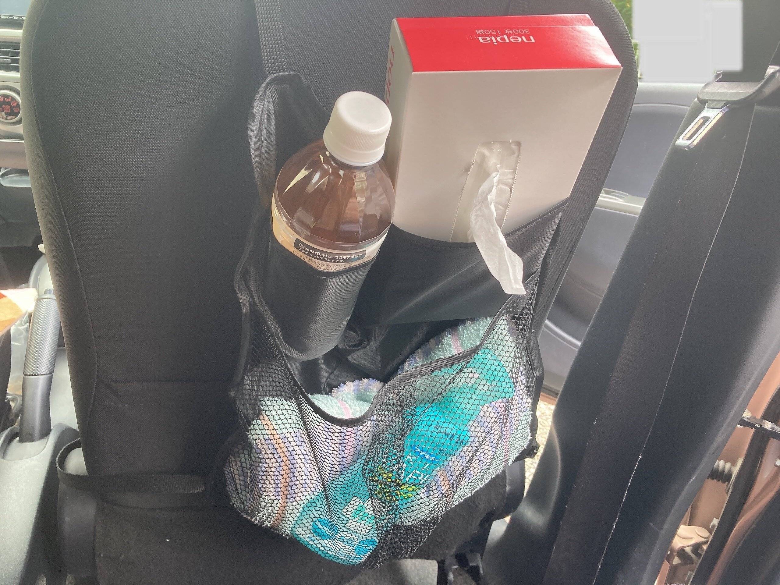 ダイソー車内用ポケットバッグ