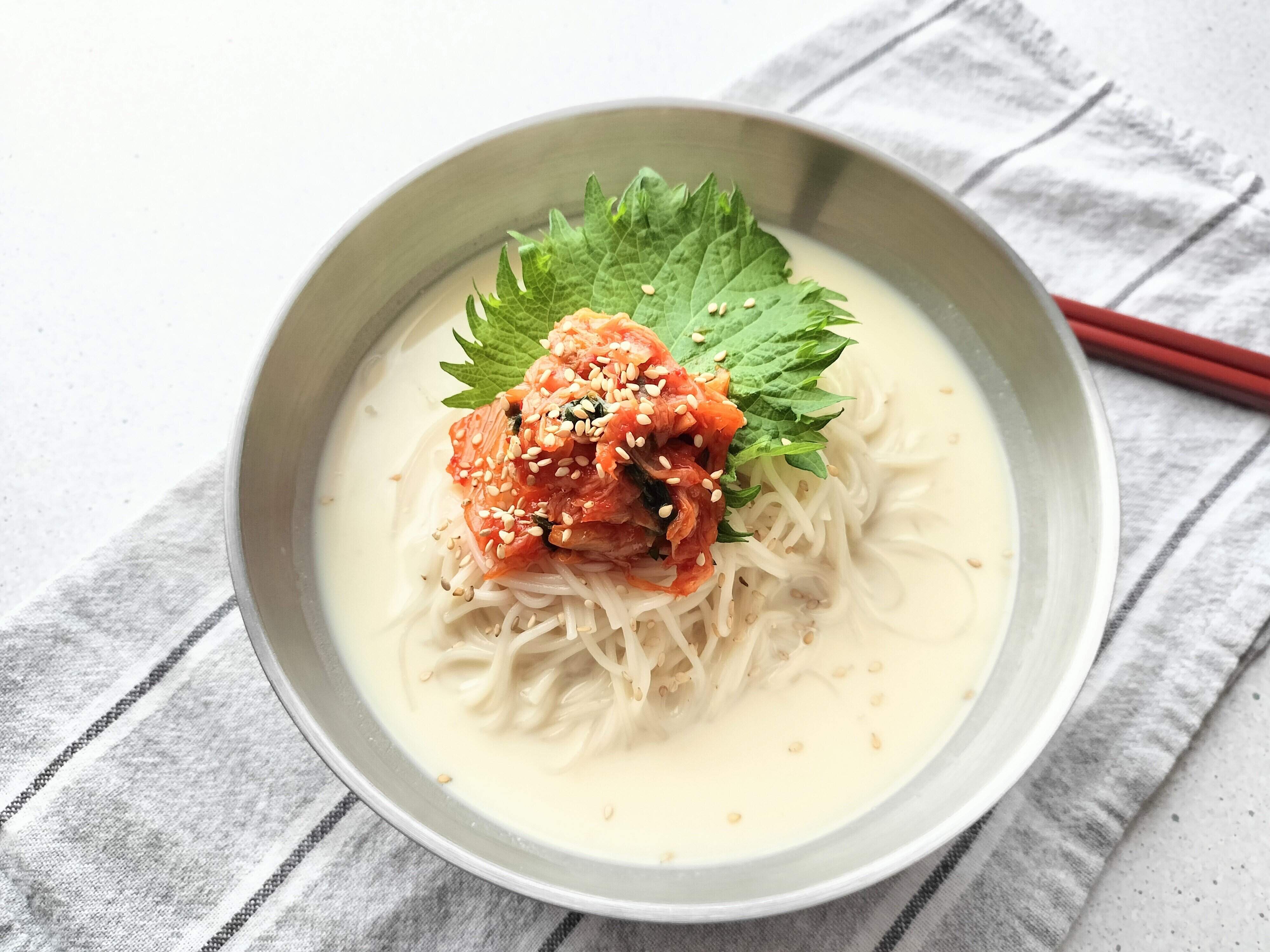 コングクスの素でつくるそうめん