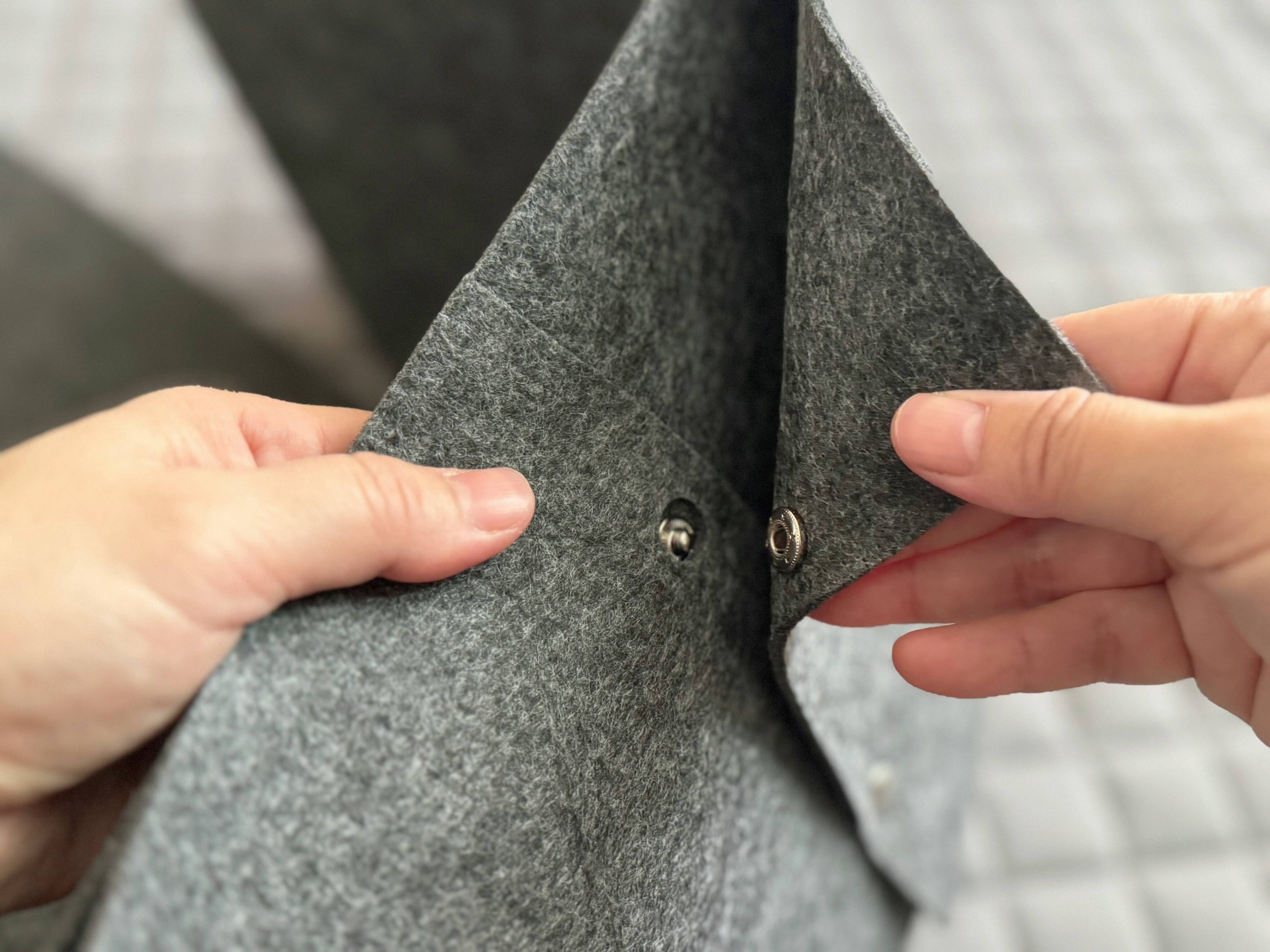 組み立てカンタンで説明書いらず！