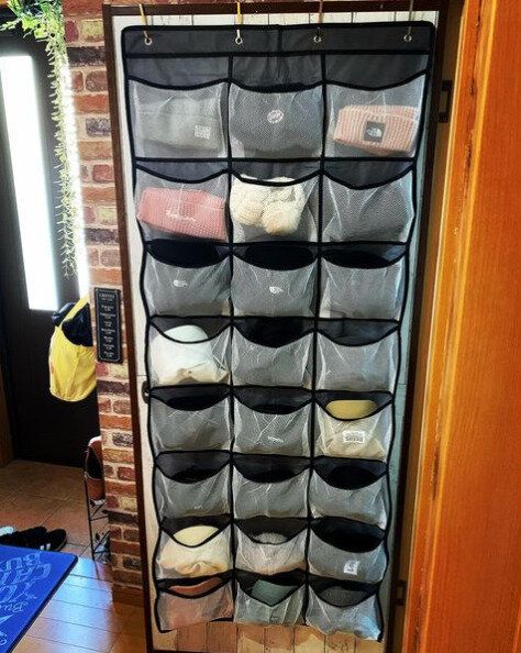 帽子が入るウォールポケットですっきり&たっぷり収納