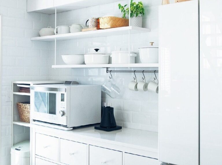 【SNSフォロワー計44万人超え】整理収納のプロのキッチン収納がスゴすぎた！