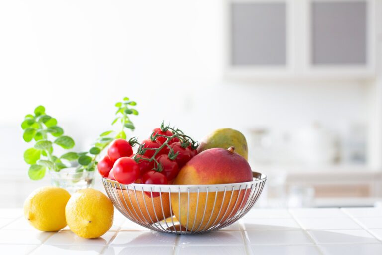 買い方を変えただけで食費月4万円減!?節約達人がリピ買いするコスパ最強食品