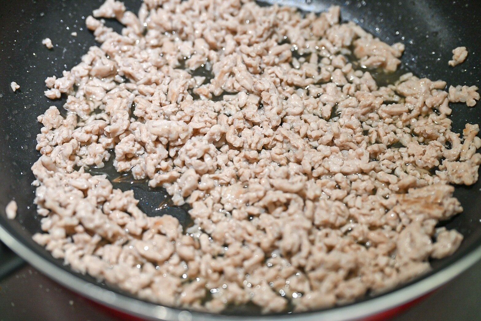 炒めた豚ひき肉