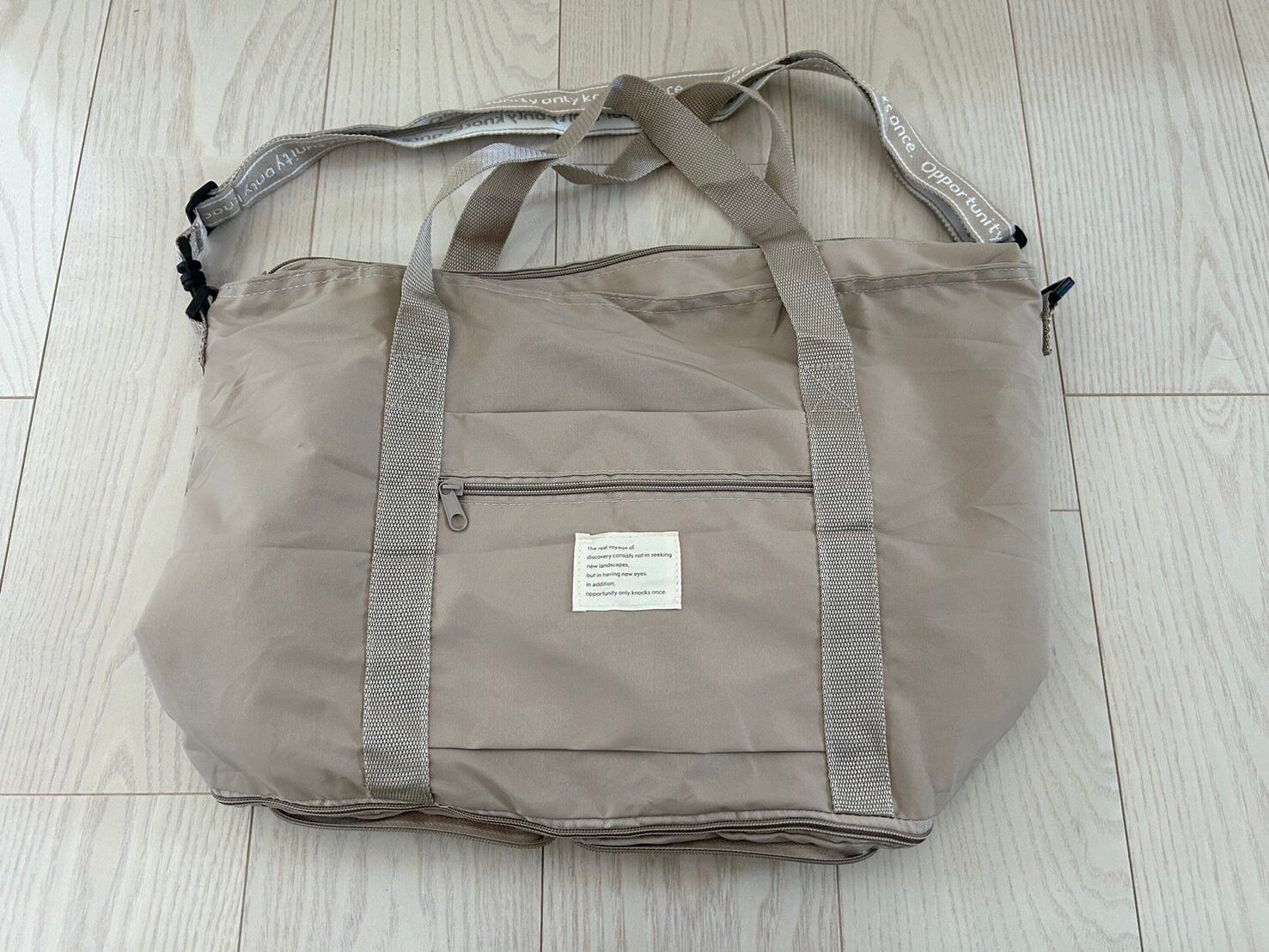 【3COINS】旅行時に持っていきたい！キャリーケースでのお出かけに便利なバッグ！