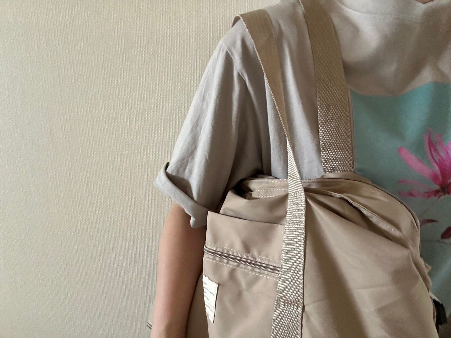 【3COINS】旅行時に持っていきたい！キャリーケースでのお出かけに便利なバッグ！