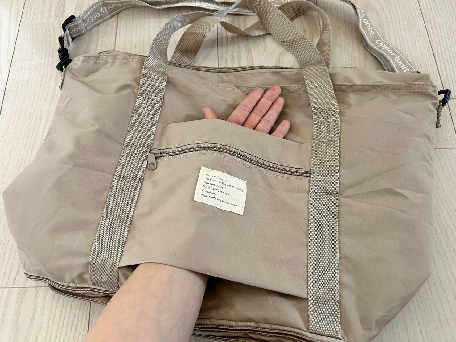 【3COINS】旅行時に持っていきたい！キャリーケースでのお出かけに便利なバッグ！