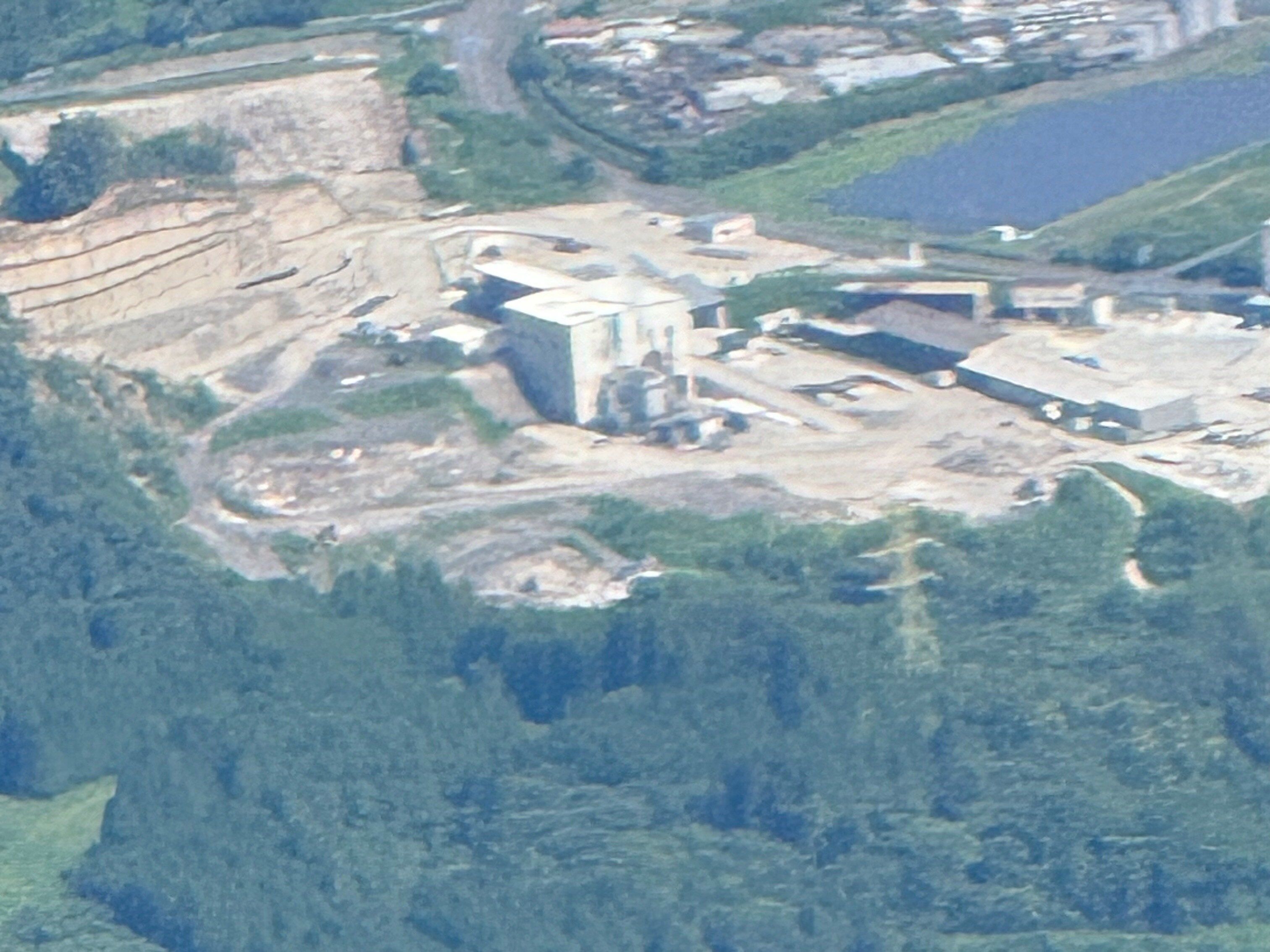 1.カメラの望遠機能を使って観察をする