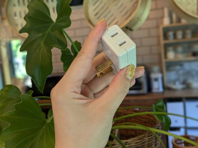 プラグはPanasonic一択！“100均でいいと思ってない!?“後悔しない秘訣は「回転」にあり