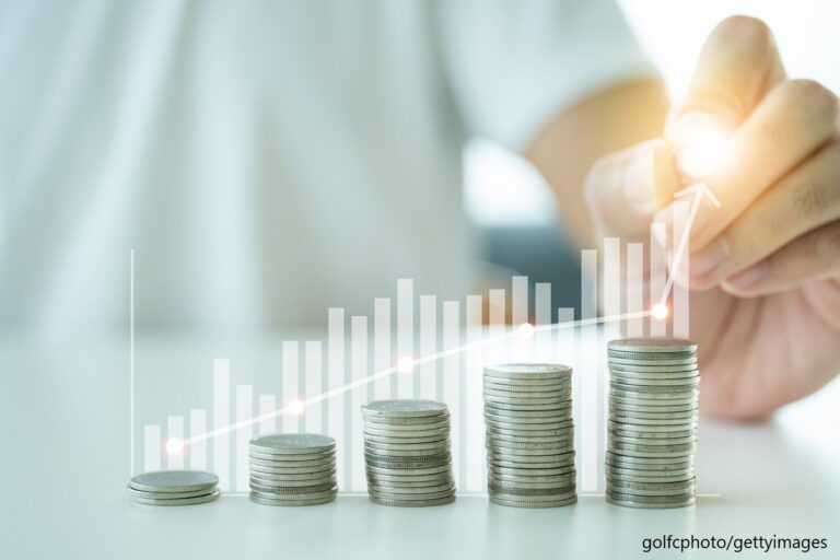 少額投資は意味がない？30代主婦が5年間毎月5,000円ずつつみたてNISAを行った結果