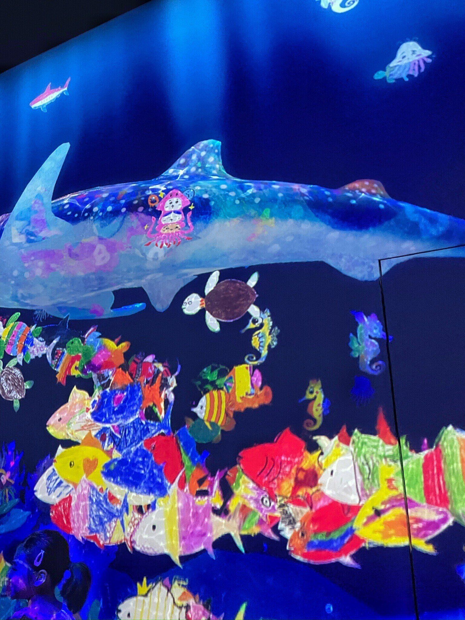 チームラボ《スケッチオーシャン》